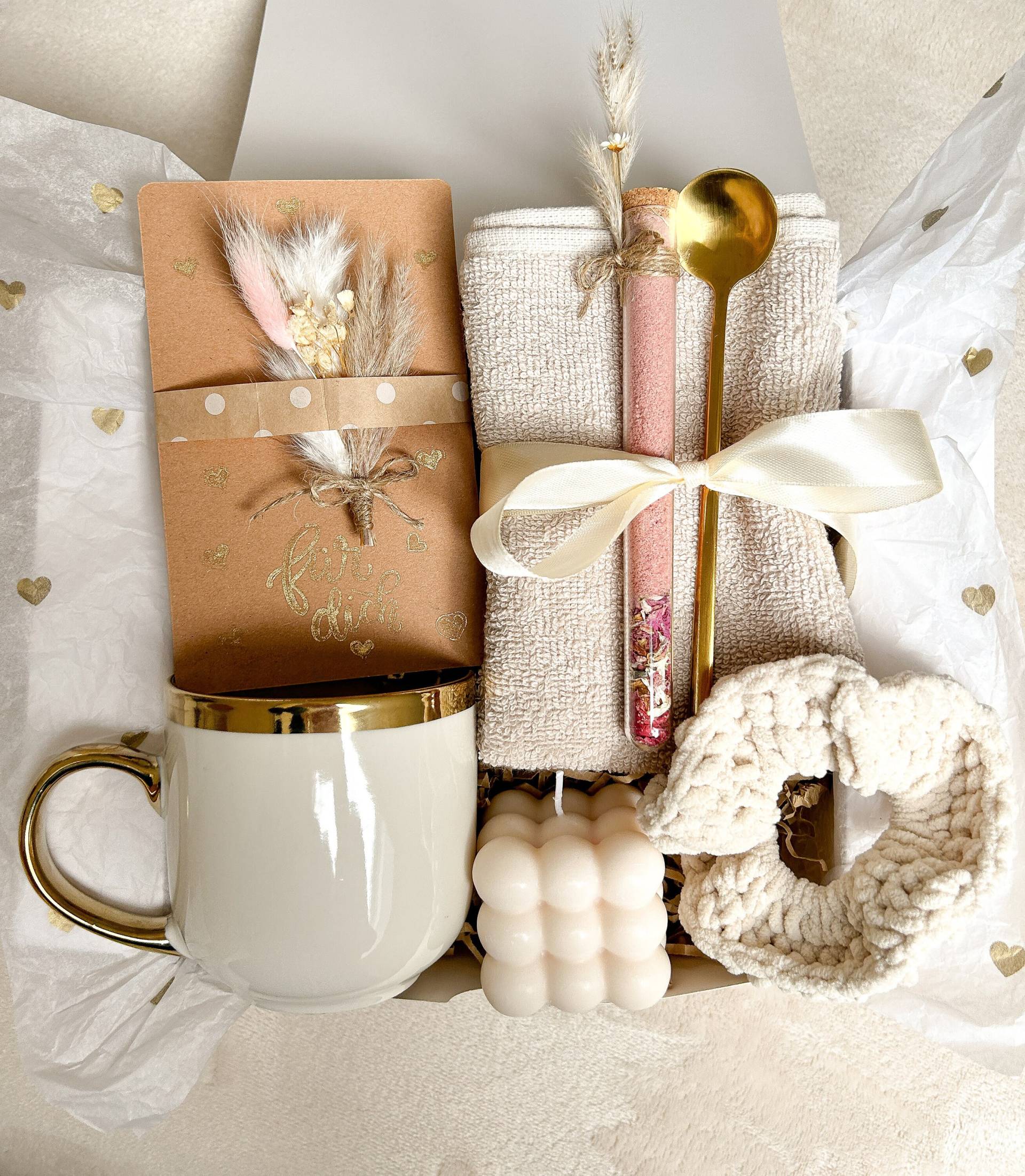 Geschenkbox Für Frauen Mit Tasse, Kerze Geschenkset Mama Freundin Kollegin, Geschenk Muttertag, Geschenkidee Ostern Oma Geburtstagsgeschenk Geschenkbox Für Frauen Mit Tasse, Kerze Geschenkset Mama Freundin Kollegin, Geschenk Muttertag, Geschenkidee Ostern Oma Geburtstagsgeschenk von InnaPresent