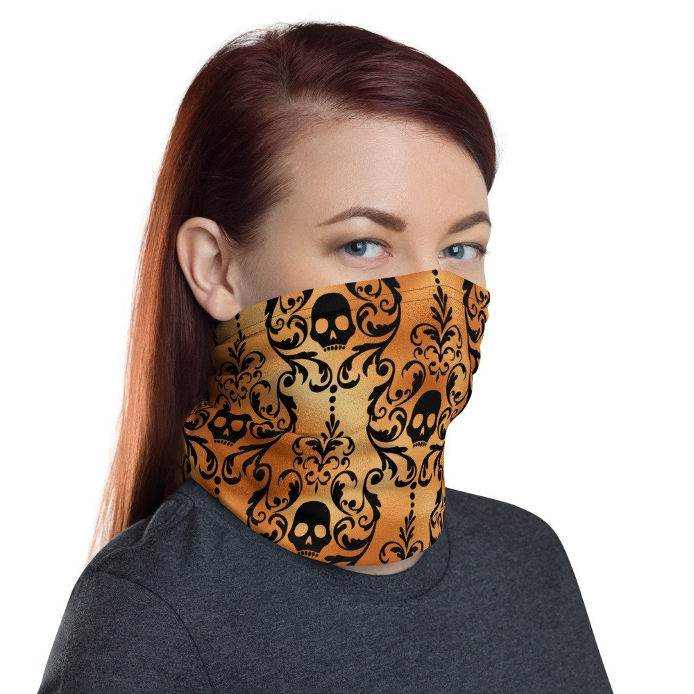 Gothic Skulls Hals Gaiter | Schwarz Und Kupfer von InspiredRebellion