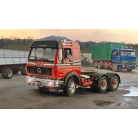 Mercedes-Benz 2238 6x4 Mercedes-Benz 2238 6x4 von Italeri