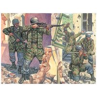 WWII German Paratroopers von Italeri