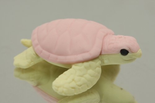 rosa Meeres Schildkröte Radiergummi von Iwako von Iwako
