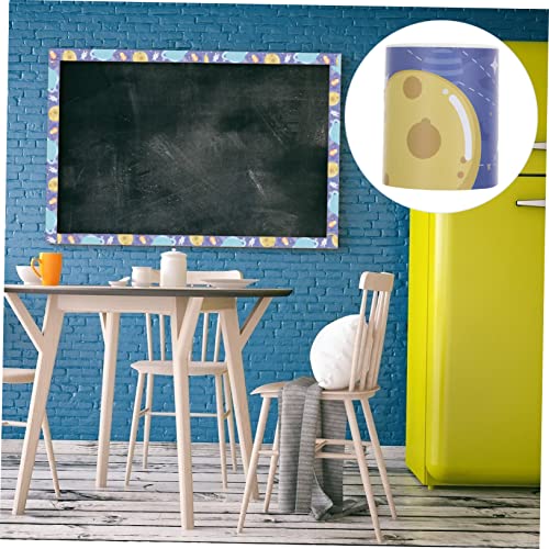 JEWEDECO Schulklassenzimmer Dekorationspapier Blackboard Rahmen Aufkleber Wasserfest Ölbeständig Einfach Zuschneidbar Raumthema Space Muster von JEWEDECO