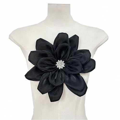 3D Chiffon Blume Patch mit Strass Satin Kleidung Patch Brosche Corsage Zubehör DIY Handgemachte Kleidung Applikationen Abendkleid Nähen (Schwarz) von JINMOMOMO
