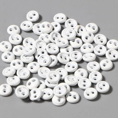 Runde Mini-Knöpfe, zum Nähen, Puppenkleidung, 2 Löcher, Kunstharzknöpfe für Bastelarbeiten, Scrapbooking, Nähverschlüsse, Nähutensilien und Zubehör, 3 mm, Weiß, 50 Stück von JIzian