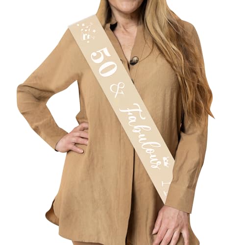 JOYMEMO 50. Geburtstag Schärpe für Frauen, Weiß Beige und Gold Königin Schärpe, 50 & Fabulous Schärpe, 50. Geburtstag Geschenke für Frauen, Sand Weiß und Gold Happy Birthday Dekorationen Zubehör JOYMEMO 50. Geburtstag Schärpe für Frauen, Weiß Beige und Gold Königin Schärpe, 50 & Fabulous Schärpe, 50. Geburtstag Geschenke für Frauen, Sand Weiß und Gold Happy Birthday Dekorationen Zubehör von JOYMEMO