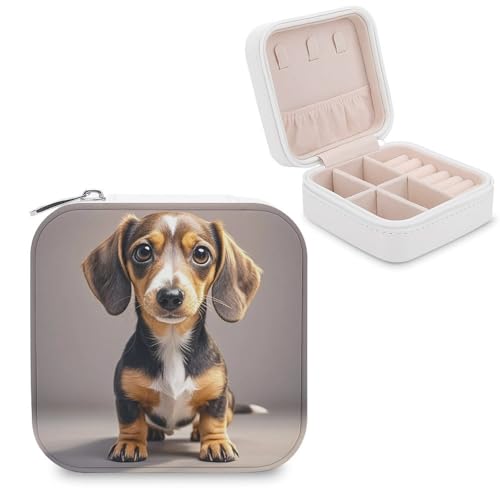 JTREWBV Kleiner Schmuck-Organizer aus PU-Leder, niedlicher Dackel-Druck, Reise-Schmuckschatulle, tragbares Mini-Reiseetui für Ohrstecker, Ringe, Halsketten JTREWBV Kleiner Schmuck-Organizer aus PU-Leder, niedlicher Dackel-Druck, Reise-Schmuckschatulle, tragbares Mini-Reiseetui für Ohrstecker, Ringe, Halsketten von JTREWBV