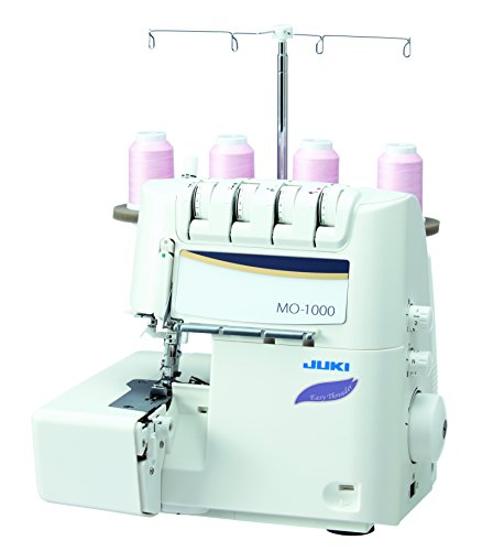 Juki MO-1000 Overlock-Maschine mit automatischem Einfädeln und Nadeln, Metall, Weiß, 33 x 28 x 31 cm Juki MO-1000 Overlock-Maschine mit automatischem Einfädeln und Nadeln, Metall, Weiß, 33 x 28 x 31 cm von JUKI