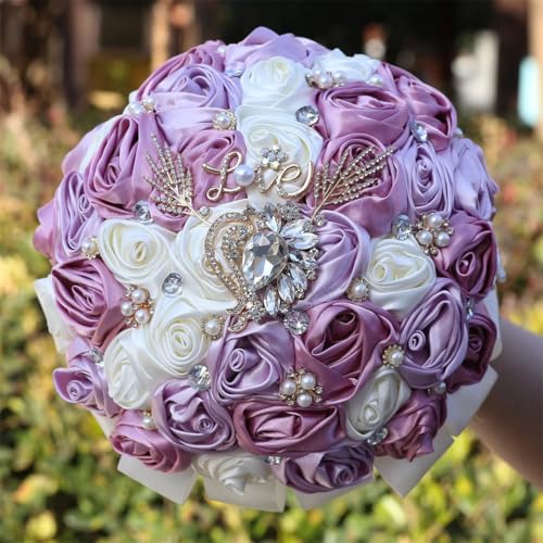 JYBNBBE Lila Braut Brautjungfer Holding Bouquet DIY Perle Strass Satin Rose Bouquet Hochzeit Kirche Dekoration,W115b 22cm JYBNBBE Lila Braut Brautjungfer Holding Bouquet DIY Perle Strass Satin Rose Bouquet Hochzeit Kirche Dekoration,W115b 22cm von JYBNBBE