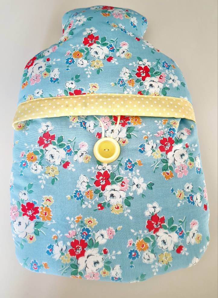 Cath Kidston Blue Cifton Rose Wärmflaschenbezug | Mit Flasche Cath Kidston Blue Cifton Rose Wärmflaschenbezug | Mit Flasche von Janellicraftz