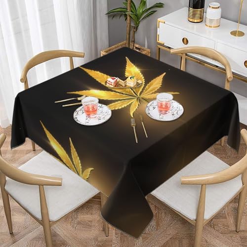 JaoXer Quadratische Tischdecke mit goldenem Cannabis-Druck, perfekt für drinnen und draußen, Esstisch, Couchtisch und Bürokonferenzen JaoXer Quadratische Tischdecke mit goldenem Cannabis-Druck, perfekt für drinnen und draußen, Esstisch, Couchtisch und Bürokonferenzen von JaoXer