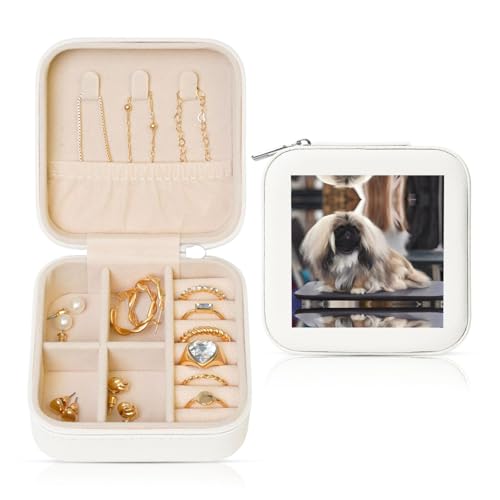 Weiße quadratische Leder-Schmuckschatulle – tragbare Pekinese-Hunde-Aufdruck-Aufbewahrung für Frauen, ideales Geburtstags- und Valentinstagsgeschenk Weiße quadratische Leder-Schmuckschatulle – tragbare Pekinese-Hunde-Aufdruck-Aufbewahrung für Frauen, ideales Geburtstags- und Valentinstagsgeschenk von JaoXer