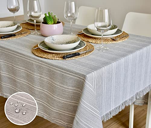 Tischdecke abwaschbar rechteckig Tischtuch aus Baumwolle | Tafeldecke wasserabweisend quadratisch | Fleckschutz Tischwäsche Wachstuch Esstisch Home | Aus Spanien (150 x 150 cm, Hellgrau) von Jarapa Home Made with love