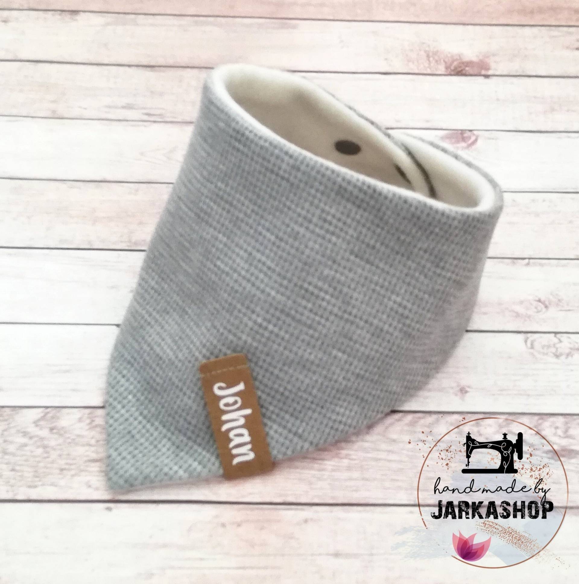 Baby Wende-Halstuch "Waffelstrick Grau Meliert"Mit Namen, Personalisiert, Halstuch, Babyhalstuch, Kinderhalstuch, Dreiecktuch, Halstuch Mit Namen Baby Wende-Halstuch "Waffelstrick Grau Meliert"Mit Namen, Personalisiert, Halstuch, Babyhalstuch, Kinderhalstuch, Dreiecktuch, Halstuch Mit Namen von Jarkashop