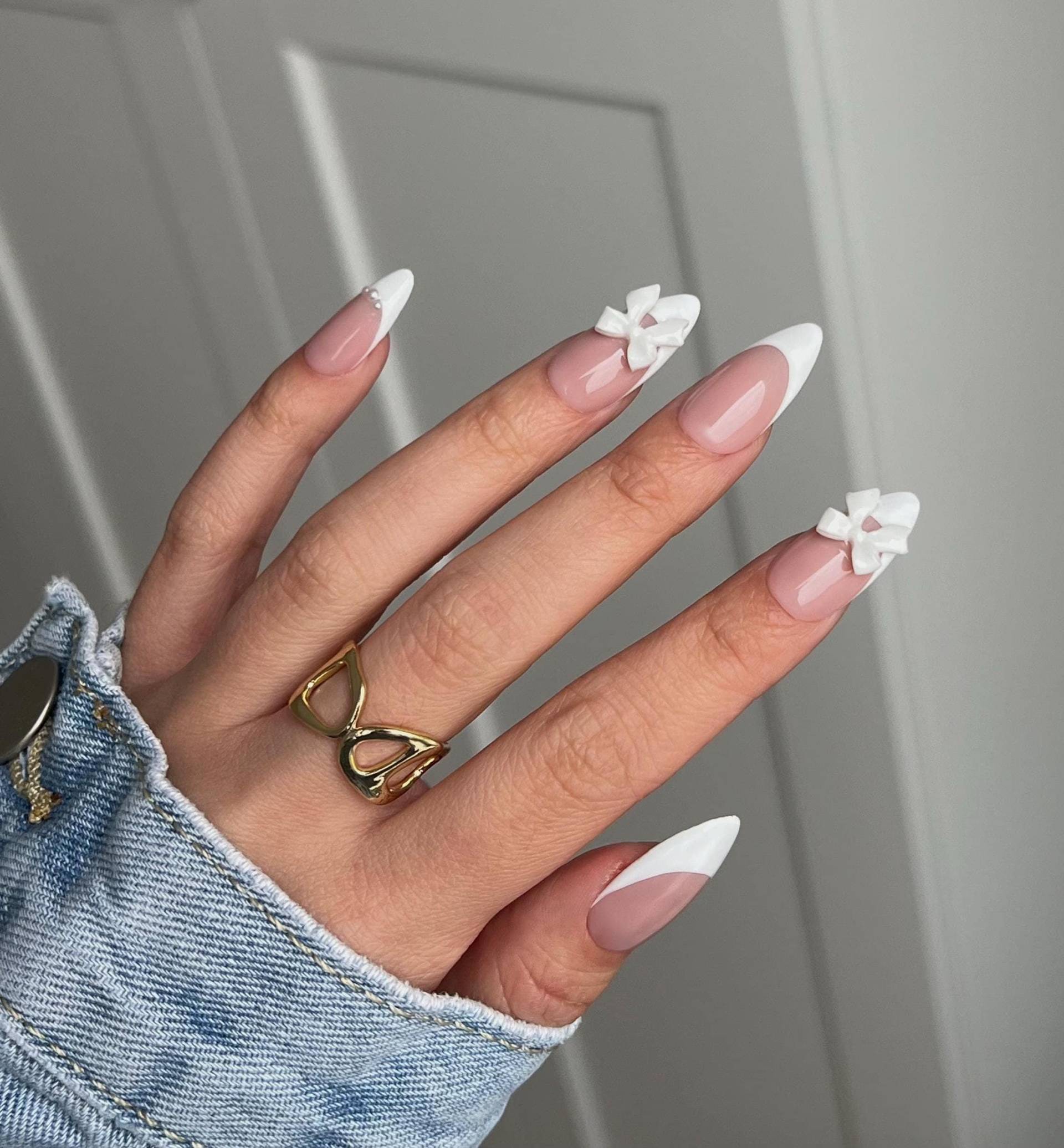 Classic Bow Press On Nails Black/White von JasminsPressOns