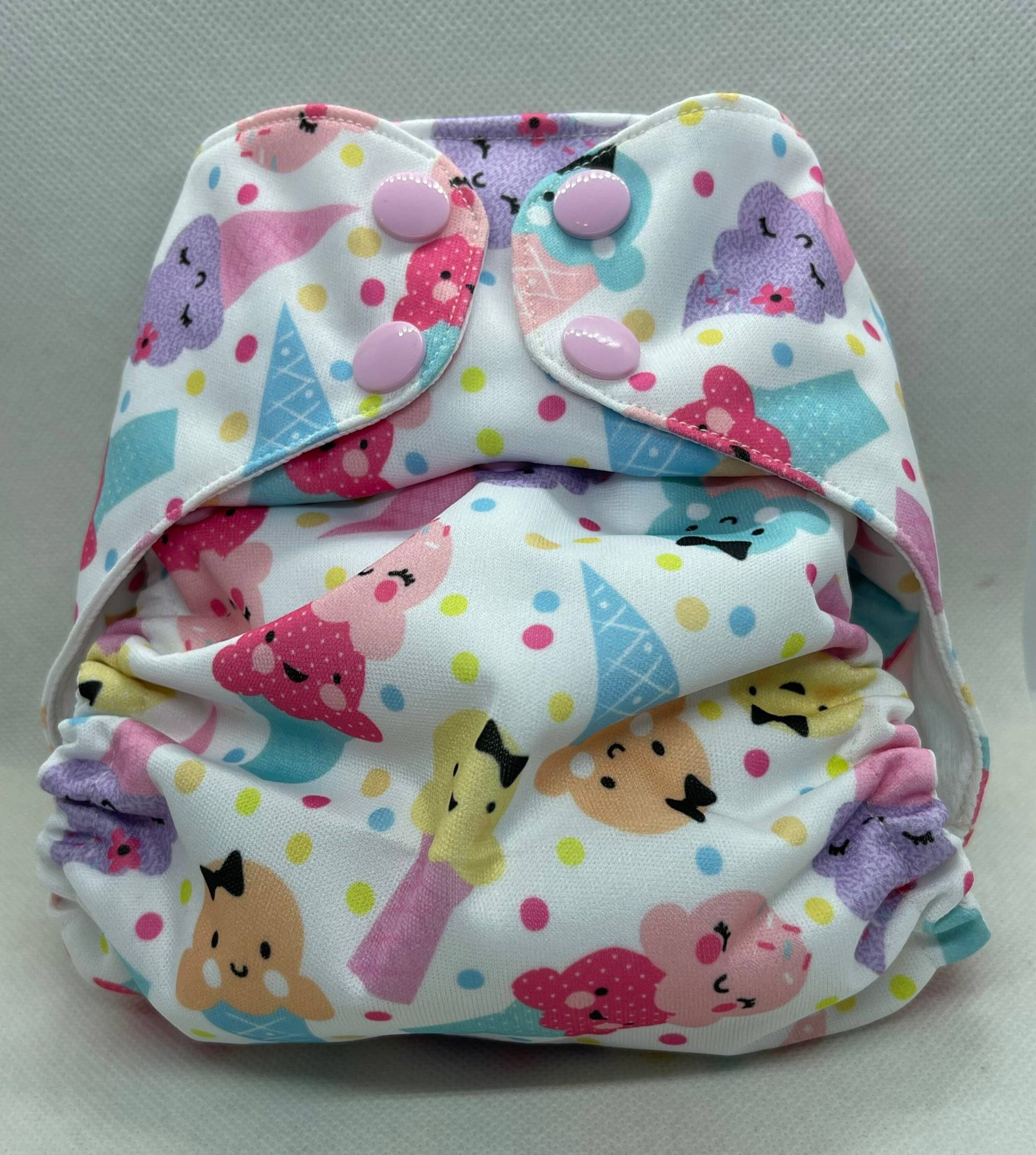 Happy Ice Creme Eine Größe Passt Die Meisten Tuch Tasche Windel Oder Wiederverwendbare Schwimmwindel/Schwimmer/Tuch Happy Ice Creme Eine Größe Passt Die Meisten Tuch Tasche Windel Oder Wiederverwendbare Schwimmwindel/Schwimmer/Tuch von JaydieBugandB