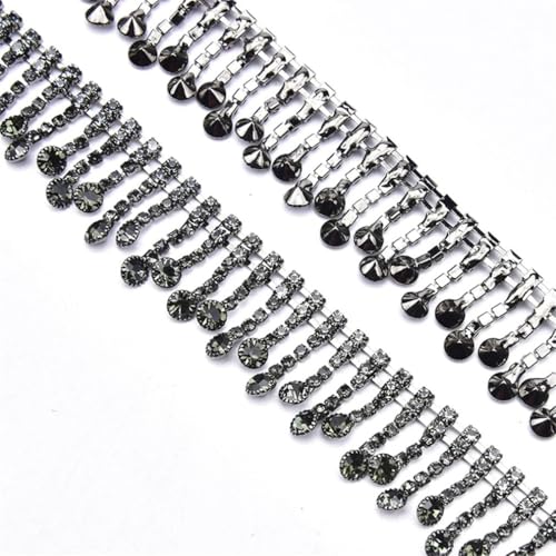 45 cm / 90 cm Strass-Fransen-Kristallkette, Strass-Quasten, Hochzeitsdekoration, zum Aufnähen, für Kleidung, Bänder, Halskette, Zierleiste zum Selbermachen 45 cm / 90 cm Strass-Fransen-Kristallkette, Strass-Quasten, Hochzeitsdekoration, zum Aufnähen, für Kleidung, Bänder, Halskette, Zierleiste zum Selbermachen von Jegsnoe