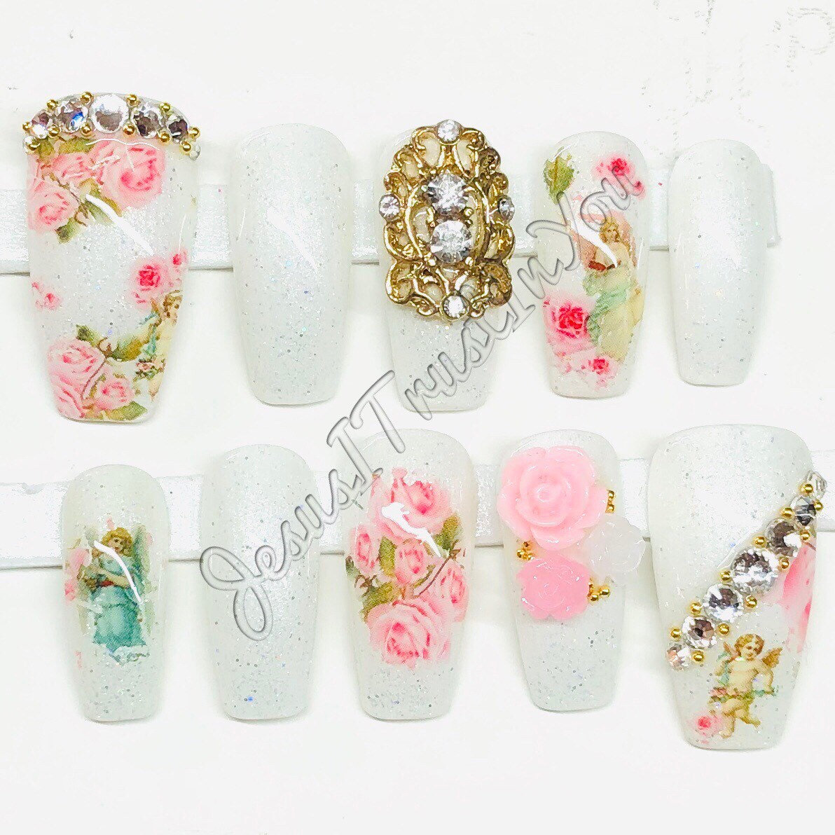 Angels - Regular Ballerina Gel Press On Nails| Wiederverwendbare Nägel | Lange Geschenke Für Sie| Strasssteine Makartt Dnd Kleber Auf von JesusItrustInYouCo