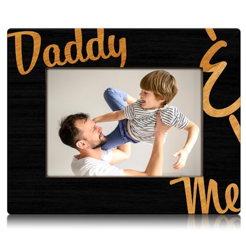 Bilderrahmen mit Aufschrift "Daddy and Me", personalisierter Bilderrahmen für Vater von Tochter, Sohn, Geburtstagsgeschenke für Vater von Kindern, natürliches Holz, Heimbüro-Dekor Bilderrahmen mit Aufschrift "Daddy and Me", personalisierter Bilderrahmen für Vater von Tochter, Sohn, Geburtstagsgeschenke für Vater von Kindern, natürliches Holz, Heimbüro-Dekor von JioJio Chan