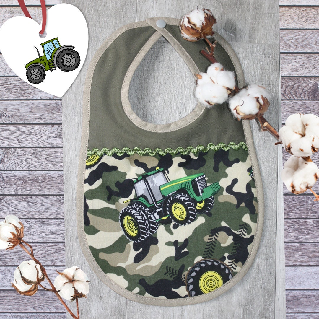 Lätzchen 6 - 36 Monate John Deere Traktor Camouflage Lätzchen 6 - 36 Monate John Deere Traktor Camouflage von JoNiLuc