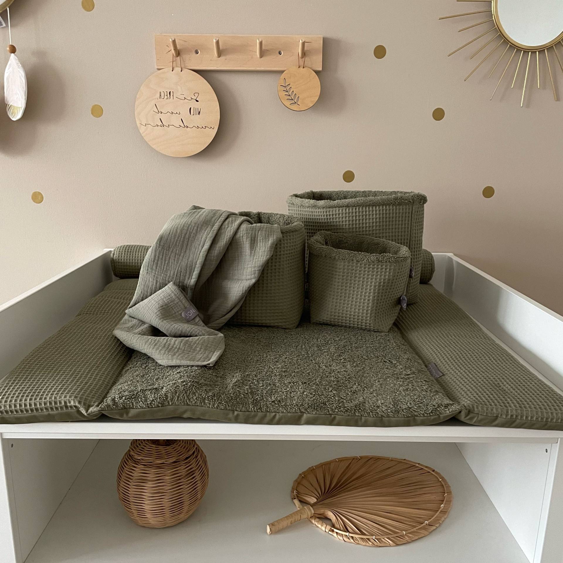 Wickelauflage Wickelunterlage Waffel Khaki 80x75 77x75 75x75 78x78 cm/Nach Maß Individuelle Maße Wickelauflage Wickelunterlage Waffel Khaki 80x75 77x75 75x75 78x78 cm/Nach Maß Individuelle Maße von JonaleeShop