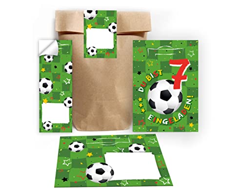 12 Einladungskarten zum 7. Kindergeburtstag siebte Geburtstag Junagen Fussball Fußball incl. 12 Umschläge, 12 Tüten / Natur, 12 Aufkleber von Junapack