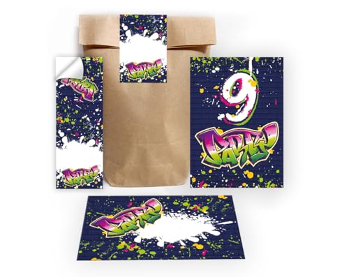 12 Einladungskarten zum 9. Kindergeburtstag Einladung Set Geburtstag Mädchen Kinder Jungs Jungen Boys Geschenktüte inkl. 12 Umschläge, 12 Tüten, 12 Aufkleber Graffiti Jugendstill modern bunt neon 12 Einladungskarten zum 9. Kindergeburtstag Einladung Set Geburtstag Mädchen Kinder Jungs Jungen Boys Geschenktüte inkl. 12 Umschläge, 12 Tüten, 12 Aufkleber Graffiti Jugendstill modern bunt neon von Junapack