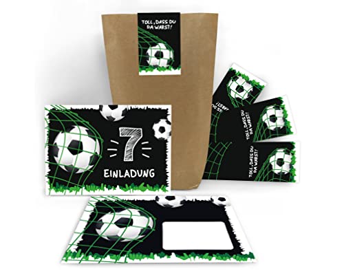 10 Einladungskarten zum 7. Kindergeburtstag siebte Geburtstag Jungen Fussball Fußball incl. 10 Umschläge, 10 Tüten, 10 Aufkleber von Junaversum