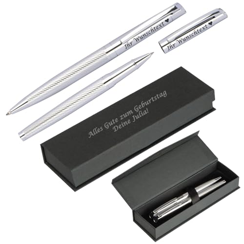 Schreibset aus Metall mit Wunschgravur | Kugelschreiber und Rollerball | blau schreibend | schwarze Geschenkverpackung mit Gravur | chromglänzendem Metall Schreibset aus Metall mit Wunschgravur | Kugelschreiber und Rollerball | blau schreibend | schwarze Geschenkverpackung mit Gravur | chromglänzendem Metall von Juwelier Schönschmied
