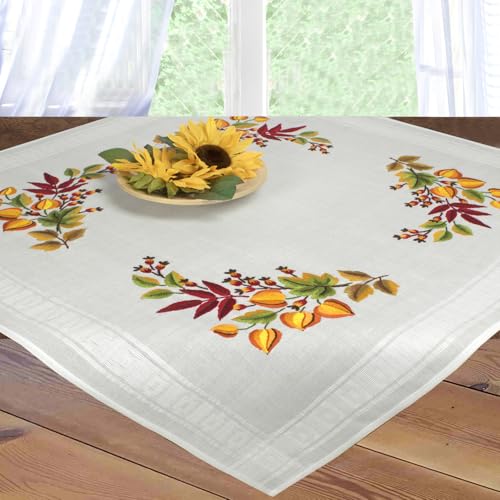 KAMACA Stickpackung Tischdecke Herbst Spannstich Set vorgedruckte Stickdecke inkl. Stickgarn Stickvorlage und Anleitung Stickset zum Selbersticken für Erwachsene (Blätter und Beeren MD 80x80 cm) von KAMACA