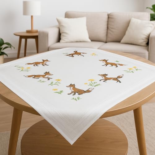 KAMACA Stickpackung Tischdecke Kreuzstich Tiere vorgedruckte Stickdecke inkl. Stickgarn Stickvorlage und Anleitung Stickset zum Selbersticken für Erwachsene (Spielende Füchse MD 80x80 cm) von KAMACA