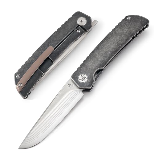KATSU Klappmesser, Taschenmesser mit Taschenclip & Sandstrahlgriff aus Titan, ZDP-189 Scharfer Einhandmesser, Tragbares Outdoor Messer mit Rahmenschloss für den Täglichen Gebrauch - Dunkelgrau KATSU Klappmesser, Taschenmesser mit Taschenclip & Sandstrahlgriff aus Titan, ZDP-189 Scharfer Einhandmesser, Tragbares Outdoor Messer mit Rahmenschloss für den Täglichen Gebrauch - Dunkelgrau von KATSU