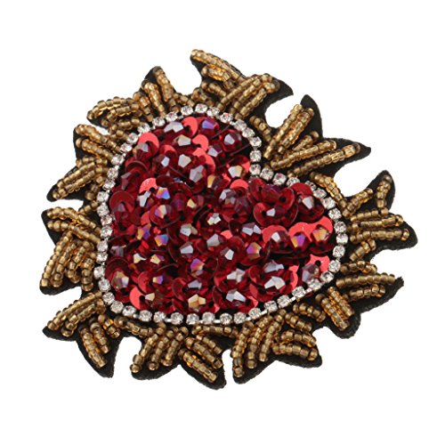 Aufnäher in Herzform, bestickt, Pailletten, Perlen, Aufnäher, Applikation für Kleidungsdekoration, rote Liebe Aufnäher in Herzform, bestickt, Pailletten, Perlen, Aufnäher, Applikation für Kleidungsdekoration, rote Liebe von KBOLAE
