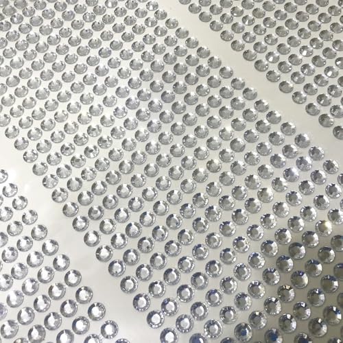 Acryl Diamant Aufkleber 3084 PCS selbstklebende Gesicht Edelsteine Aufkleben auf Körper Juwelen Kristall 4 Größe 3/4/5/6mm Verzierungen Blatt für Dekorationen Handwerk Nagel, weiß von KERANSTINE