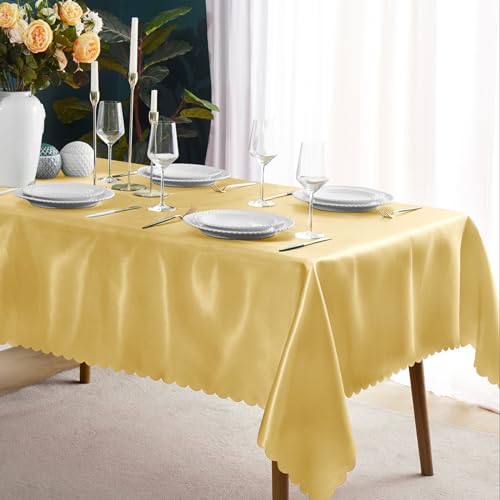 KKJIAF Goldfarbene Satin-Tischdecke, rechteckig, seidig, glatt, für Hochzeit, Party, Bankett, Dekoration, 147,3 x 259,1 cm, 1 Stück KKJIAF Goldfarbene Satin-Tischdecke, rechteckig, seidig, glatt, für Hochzeit, Party, Bankett, Dekoration, 147,3 x 259,1 cm, 1 Stück von KKJIAF