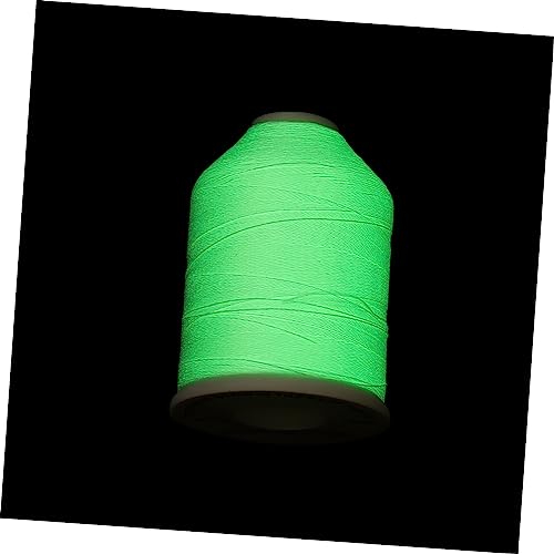 KOCKSHION 1 Rolle Nachtleuchtendes Stickgarn Polyester Vielseitig Einsetzbar für Handarbeit Quilten Dekoration Geeignet für Stickereien und Nähprojekte Weiß von KOCKSHION