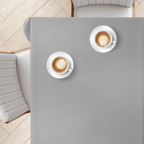 KP HOME PVC Tischdecke Abwaschbar – Quadratisch 140x140cm, Graue Wachstuchtischdecke mit Leinenoptik, Wasserfeste, Für Außen & Innen Abwischbare Tischdecke mit Fischgrätmuster von KP HOME