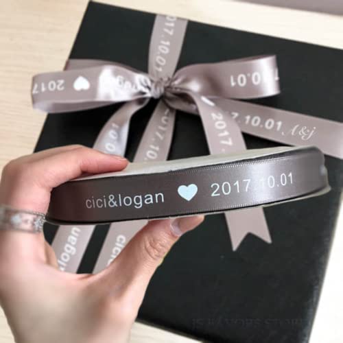 Personalisierbare Bänder, individuell bedruckte Bänder, personalisierte Logos, Geschenkboxen, Backen, Verpackungen, Hochzeiten, Geburtstage, Jubiläen, Armbänder, DIY Schleifen (90 m, 20 mm) Personalisierbare Bänder, individuell bedruckte Bänder, personalisierte Logos, Geschenkboxen, Backen, Verpackungen, Hochzeiten, Geburtstage, Jubiläen, Armbänder, DIY Schleifen (90 m, 20 mm) von KRUI
