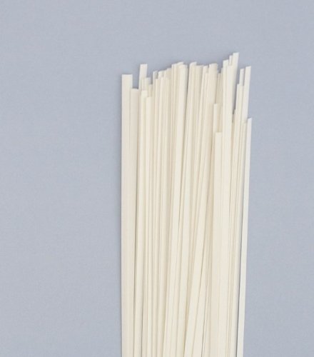 Karen Marie Klip: Quilling Papierstreifen Natur Weiß, 5x450mm, 120 g/m2. 80 Streifen von Karen Marie Klip