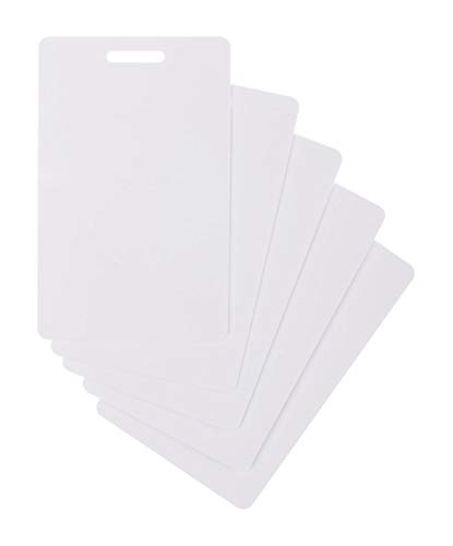 10 x Karteo® Blanko Plastikkarten Karten weiß vertikal hochkant mit Stanzung Loch Lochung Langloch für Schlüsselbänder Ketten und Clips von Karteo