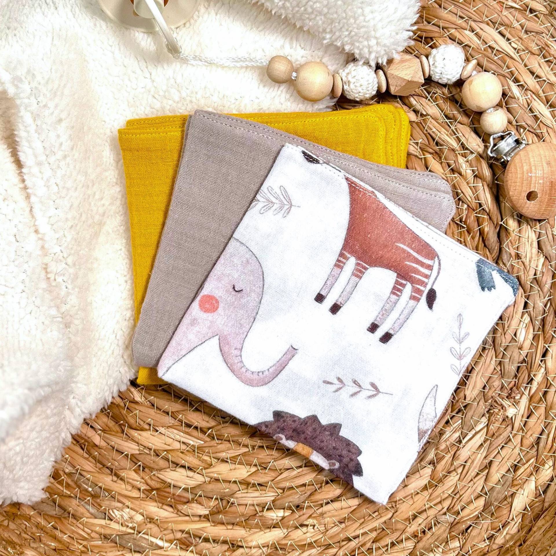 Waschlappen Musselintuch Baby - Geschenk Zur Geburt Lätzchen Musselin- Mulltuch Safari Afrika- Tiere- Löwe- Elefant Giraffe Waschlappen Musselintuch Baby - Geschenk Zur Geburt Lätzchen Musselin- Mulltuch Safari Afrika- Tiere- Löwe- Elefant Giraffe von Kejki