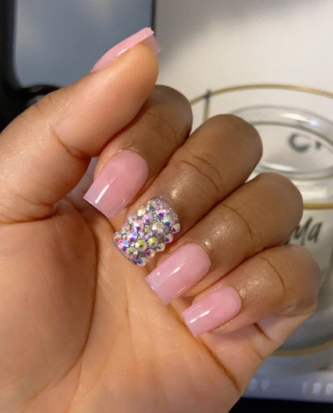 Neutrales Pink + Edelsteine Druck Auf Nägel | Bling Neutrale Kurze Nägel, Kurze Eckige Nagelpresse Neutrales Pink + Edelsteine Druck Auf Nägel | Bling Neutrale Kurze Nägel, Kurze Eckige Nagelpresse von KiNailedIt