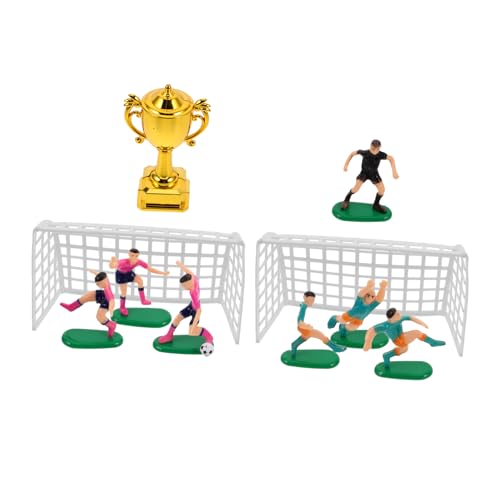 Kisangel Miniatur Fußballspieler Set mit Trophäe für Puppenhaus Plastiktrophäen und Fußball Deko für Kuchen Party und für Fußballfans Kisangel Miniatur Fußballspieler Set mit Trophäe für Puppenhaus Plastiktrophäen und Fußball Deko für Kuchen Party und für Fußballfans von Kisangel