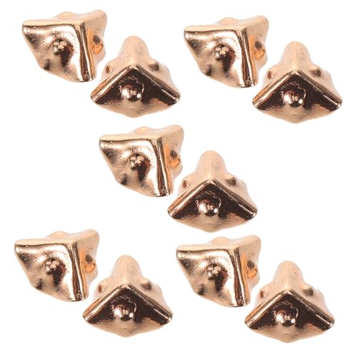 Kisangel Puppengepäck-Hardware 10 Stück Mini-Koffer-eckfolien Metallbox-füße Verpackungsfolien Für Mini-schmuckschatullen Vintage-Stil Kisangel Puppengepäck-Hardware 10 Stück Mini-Koffer-eckfolien Metallbox-füße Verpackungsfolien Für Mini-schmuckschatullen Vintage-Stil von Kisangel