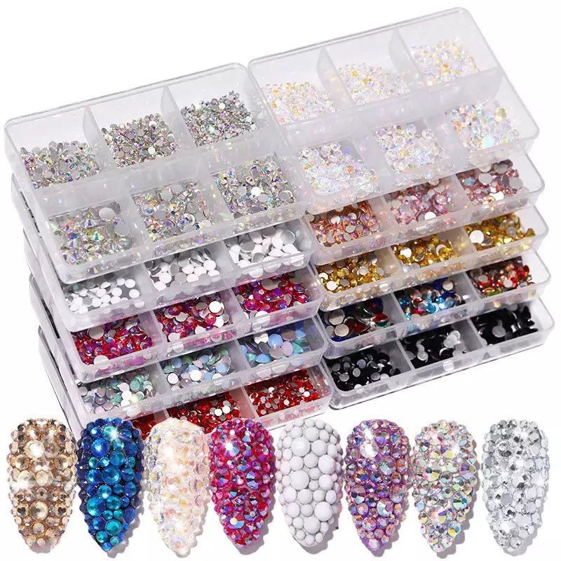 1 Box Nail Art Strasssteine Flat Back von KitschyNails