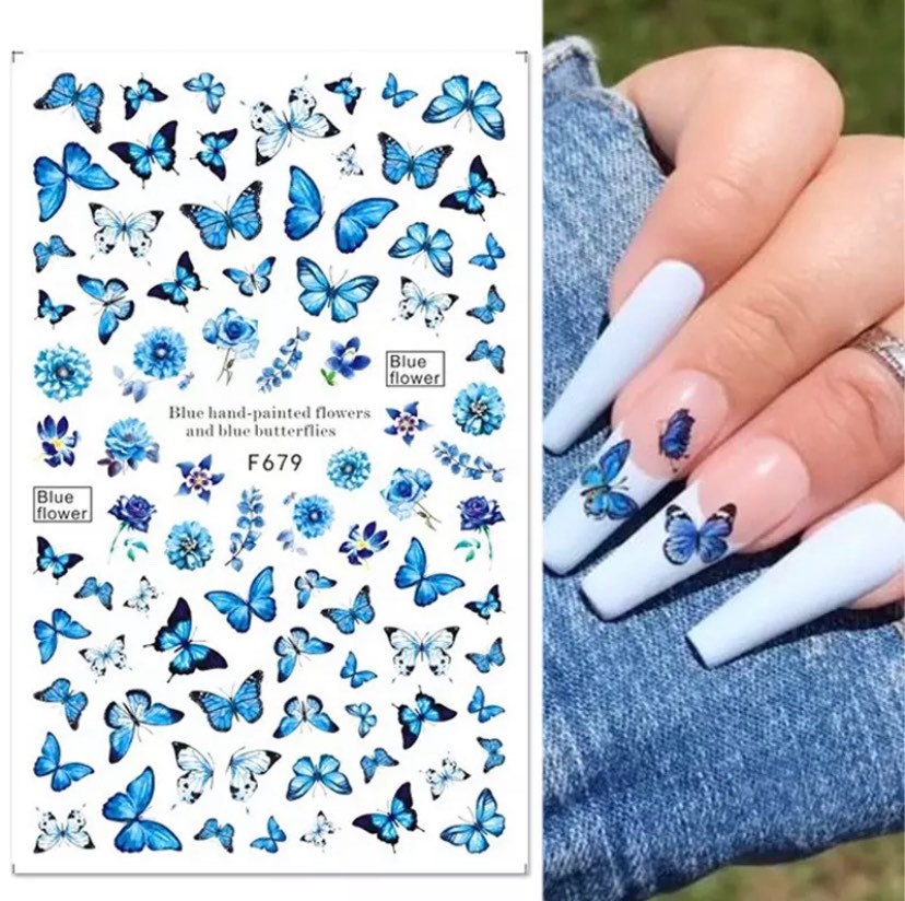 Blaue Schmetterlinge Und Blumen Nail Art Sticker von KitschyNails
