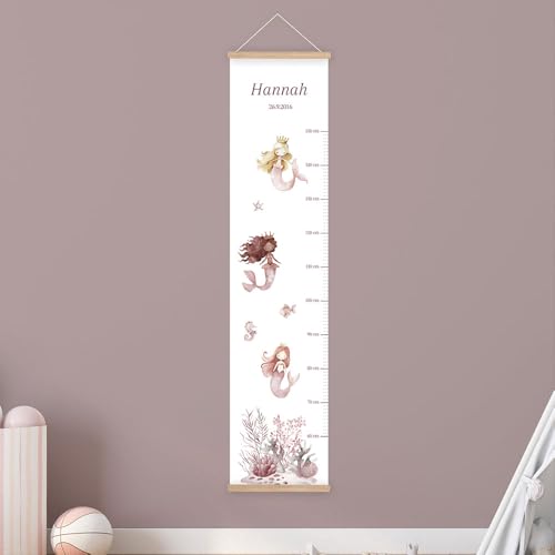 Personalisierte Messlatte Kinder Meerjungfrauen – mit Namen – 50-150 cm – Deko fürs Kinderzimmer – Wandtattoo ohne PVC – Wachstumstabelle Baby & Kind – Geschenk zur Geburt oder Taufe (Zum Aufhängen) von Klebewurm