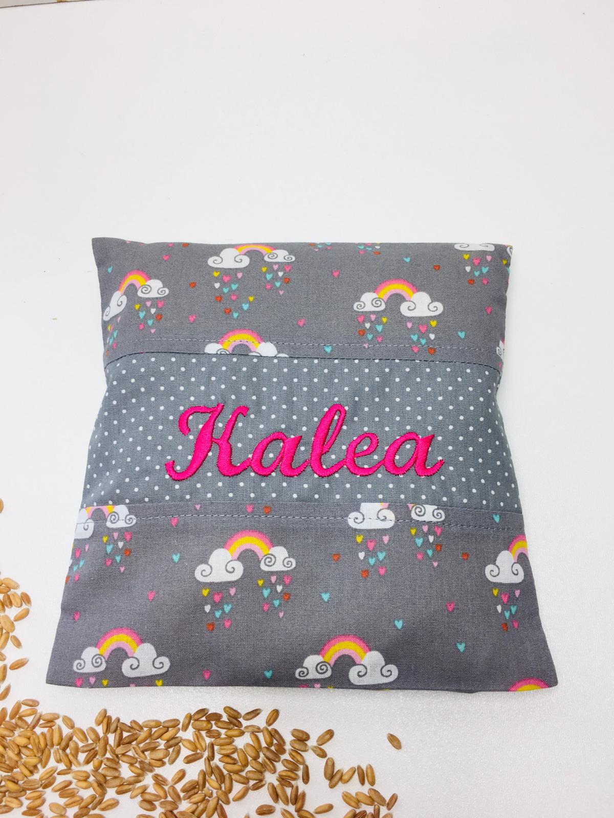 Körnerkissen , Wärmekissen "Regenbogen" Mit Bezug Und Name 20x20 Körnerkissen , Wärmekissen "Regenbogen" Mit Bezug Und Name 20x20 von KleinesAtelier