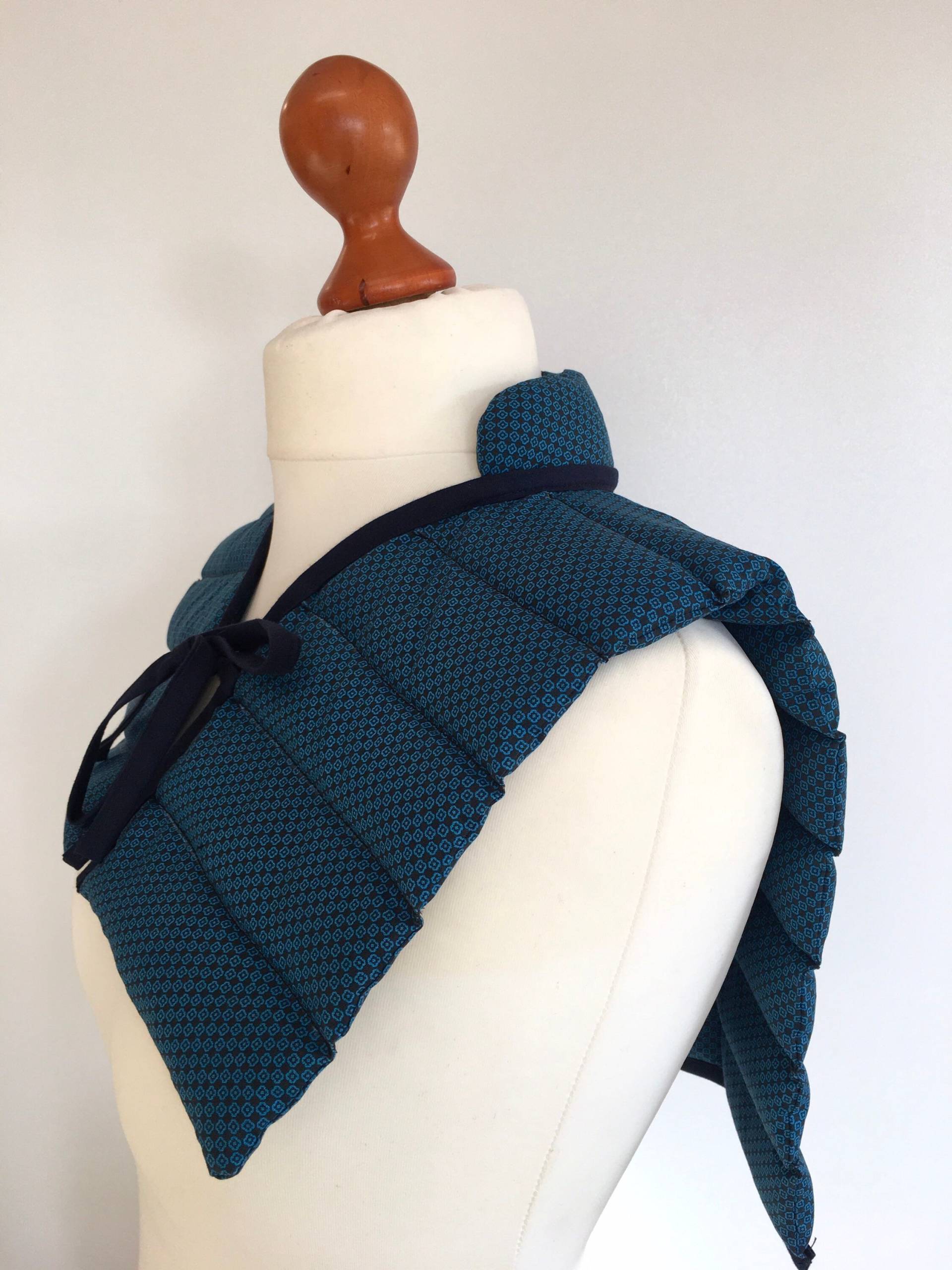xxl Nackenkissen - Wärmekissen " Blau Mit Mustern xxl Nackenkissen - Wärmekissen " Blau Mit Mustern von KleinesAtelier