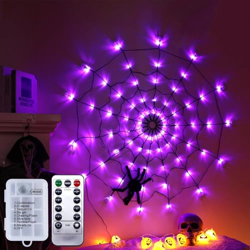Koboko Halloween Spinnennetz Lichter, 70 LED Spinnennetz Deko Licht mit 8 Modi und Fernbedienung, Spinnweben Lichterkette mit Schwarze Spinne, Helloween Deko Lichter für Haushof Garten Outdoor Indoor Koboko Halloween Spinnennetz Lichter, 70 LED Spinnennetz Deko Licht mit 8 Modi und Fernbedienung, Spinnweben Lichterkette mit Schwarze Spinne, Helloween Deko Lichter für Haushof Garten Outdoor Indoor von Koboko