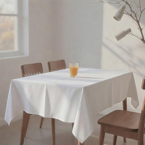 Komoke Tischdecke Weiß 145x275cm Rechteckig Groß - Abwaschbare Outdoor Tischtücher aus Polyester für Hochzeit, Weihnachten, Hotel, Gartenparty & Kindergeburtstag von Komoke